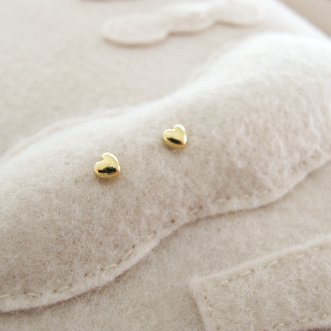 Men’s Gold Circle Earrings Men’s Gold Circle Earrings